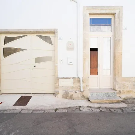 Li Perrini Boutique Acquarica