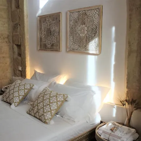 Frühstückspension Li Perrini Boutique 4*