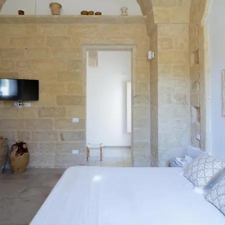 ベッド・アンド・ブレックファスト Li Perrini Boutique