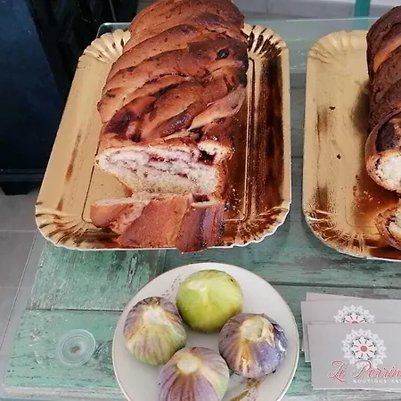 Li Perrini Boutique Acquarica