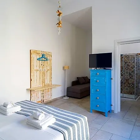 Li Perrini Boutique 4*