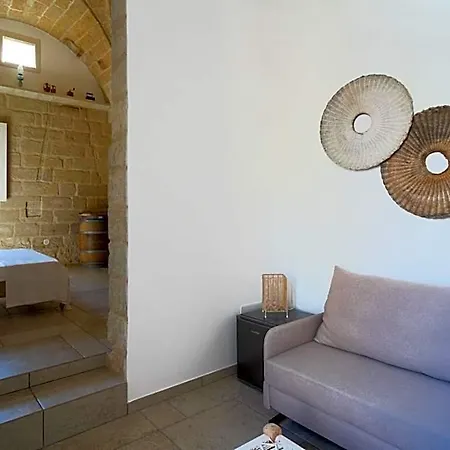 Bed and breakfast Li Perrini Boutique 4*